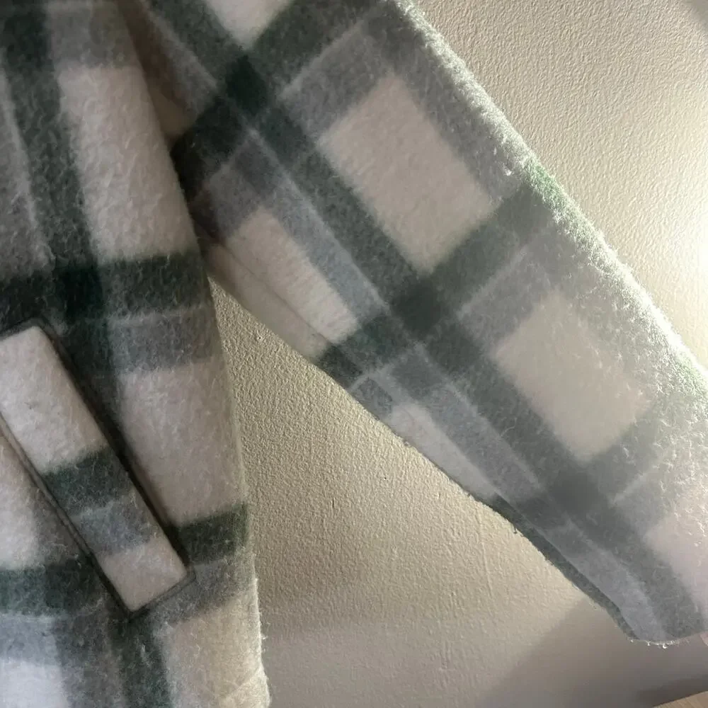 Madewell Jacquard Double-Breasted Crop Blazer in Plaid Size S
